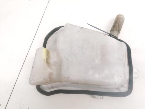 windscreen-washer-tank-bmw-3-touring-e46-1999-2000-2001-2002-2003-2004-2005-35548967 main image