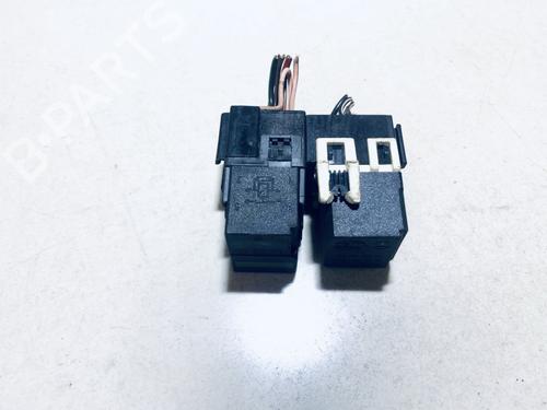 Used Electronic sensor Electronic sensor MERCEDES-BENZ A-CLASS (W168) A 170 CDI (168.008) (90 hp) 33086416 33086416