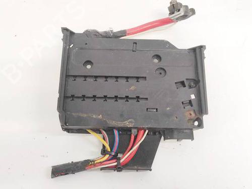 fuse-box-ford-focus-iii-2010-2011-2012-2013-2014-2015-2016-2017-2018-2019-2020-32934342 main image