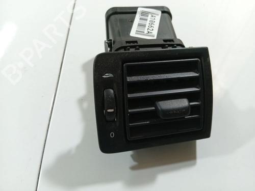Used Air vent VOLVO V50 (545) 1.6 D (110 hp) 32560788