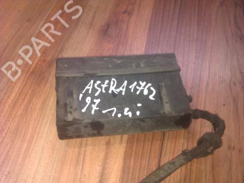 Used Fuse box Fuse box OPEL ASTRA F Hatchback (T92) 1.4 i (F08, M08, F68, M68) (60 hp) 33502444 33502444