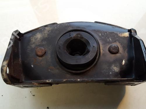 Used Engine mount Engine mount CITROËN XSARA (N1) 1.8 i (90 hp) 33515056 33515056