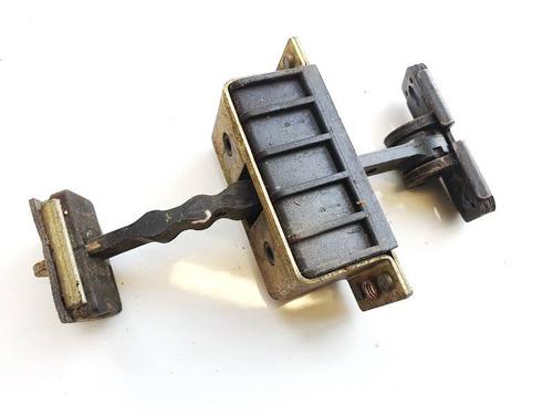 Used Hinge/Door check strap Hinge/Door check strap 35271133 35271133