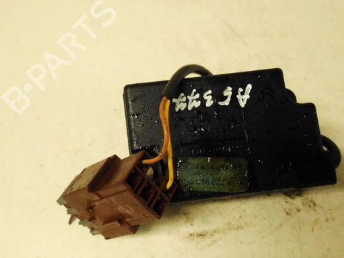 Used Electronic module Electronic module PEUGEOT 406 (8B) 2.1 TD 12V (109 hp) 33523221 33523221
