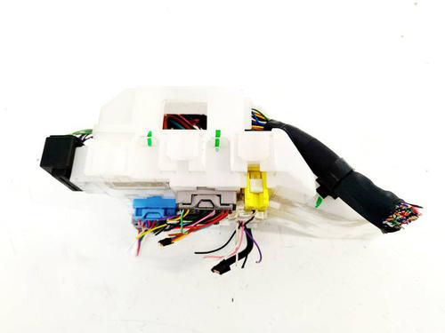 Used Fuse box Fuse box TOYOTA PRIUS (_W3_) 1.8 Hybrid (ZVW3_) (99 hp) 39115295 39115295