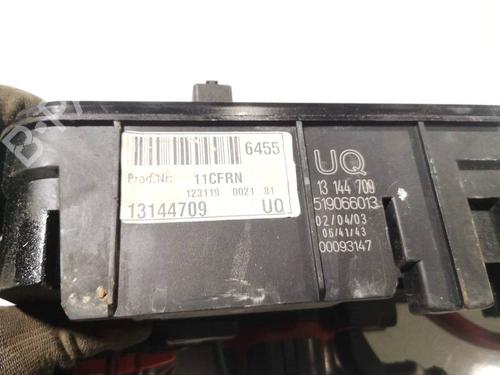 Fuse box OPEL SIGNUM Hatchback (Z03) 2.0 DTI (F48) | BP37093773E1 - Image 4