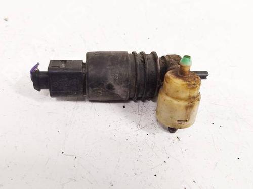 Washer pump VW PASSAT B5.5 (3B3) 1.9 TDI | BP40286447E24 - Image 2