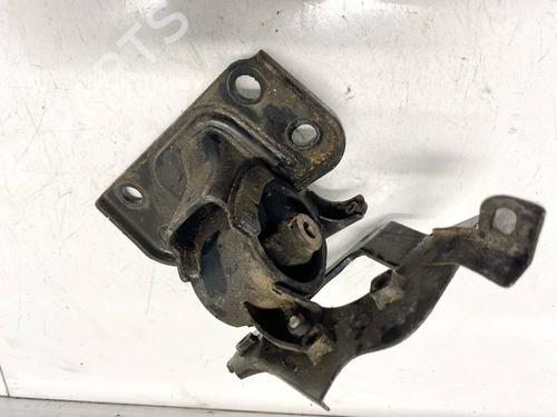 Used Engine mount Engine mount TOYOTA AURIS (_E15_) 2.0 D-4D (ADE150_, ADE150R) (126 hp) 32596827 32596827