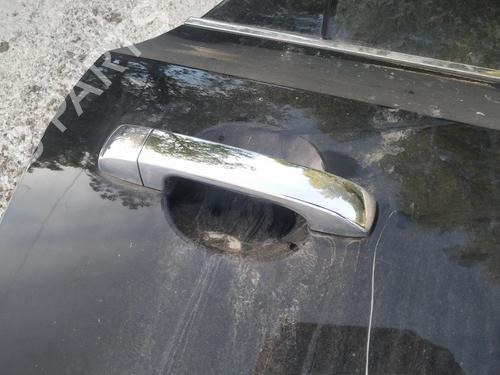 front-right-exterior-door-handle-hyundai-ix55-2006-2007-2008-2009-2010-2011-2012-2013-2014-35397264 main image