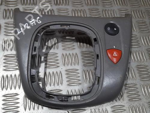 Used Warning switch Warning switch RENAULT SCÉNIC II (JM0/1_) 1.9 dCi (JM0G, JM12, JM1G, JM2C) (120 hp) 35708916 35708916