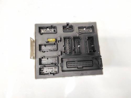 Used Fuse box Fuse box 32929629 32929629