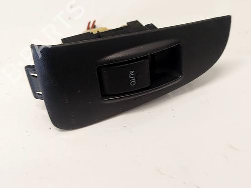 Used Switch Switch TOYOTA AVENSIS (_T25_) 2.0 D-4D (CDT250_, CDT250R) (116 hp) 34269393 34269393