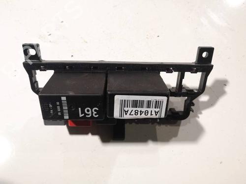 Fuse box AUDI A6 C5 (4B2, 4B4) 2.5 TDI quattro | BP33730807E1 - Image 2