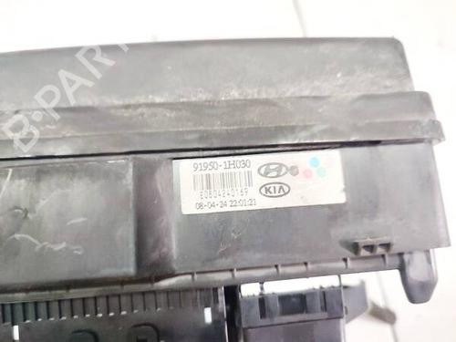 Fuse box HYUNDAI i30 (FD) 1.6 CRDi | BP32572090E1 