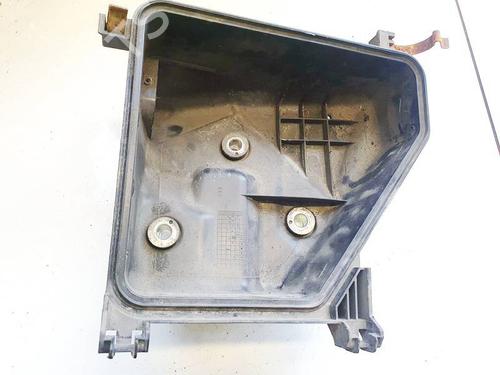 Used Air filter box Air filter box TOYOTA AVENSIS Saloon (_T27_) 2.0 D-4D (ADT270_, ADT270R) (126 hp) 35127853 35127853