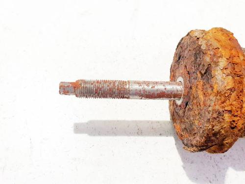Left rear shock absorber BMW 1 (E87) 118 d | BP35001509M18 - Image 2