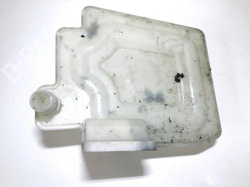 windscreen-washer-tank-vw-golf-v-1k1-2003-2004-2005-2006-2007-2008-2009-2010-35715725 main image