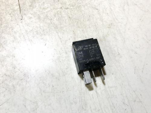 Used Electronic sensor Electronic sensor VW SHARAN (7M8, 7M9, 7M6) 1.9 TDI (110 hp) 33099138 33099138