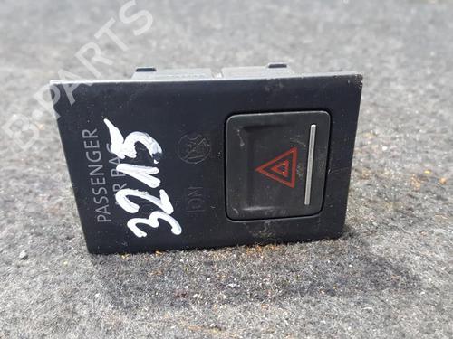 Used Warning switch Warning switch VW GOLF VII (5G1, BQ1, BE1, BE2) 1.4 TSI (122 hp) 35659199 35659199