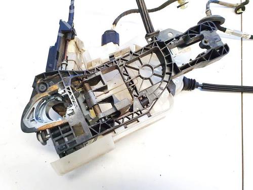 rear-left-exterior-door-handle-vw-passat-b6-3c2-2005-2006-2007-2008-2009-2010-2011-35337163 main image