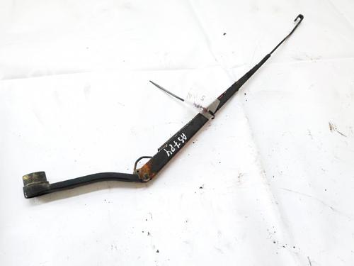 front-windshield-wiper-arm-kia-sorento-i-jc-2002-2003-2004-2005-2006-2007-2008-2009-2010-2011-33109756 main image