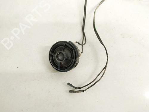 speaker-audi-a4-b5-8d2-1994-1995-1996-1997-1998-1999-2000-2001-32879130 main image