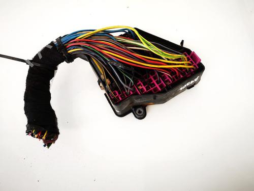 Used Fuse box Fuse box AUDI A3 (8L1) 1.9 TDI (110 hp) 32884467 32884467