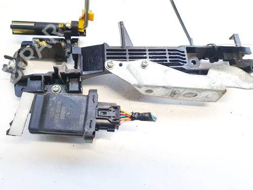 front-left-exterior-door-handle-lexus-gs-_s19_-2005-2006-2007-2008-2009-2010-2011-2012-34820327 main image