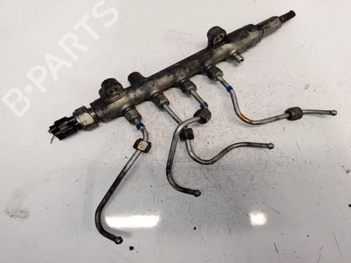 Used Injection rail Injection rail 38494217 38494217