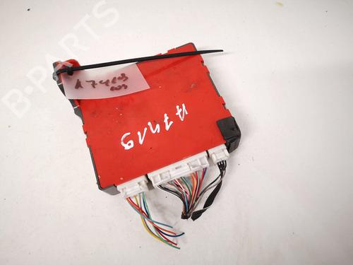 electronic-module-audi-a4-b5-8d2-1994-1995-1996-1997-1998-1999-2000-2001-32906663 main image