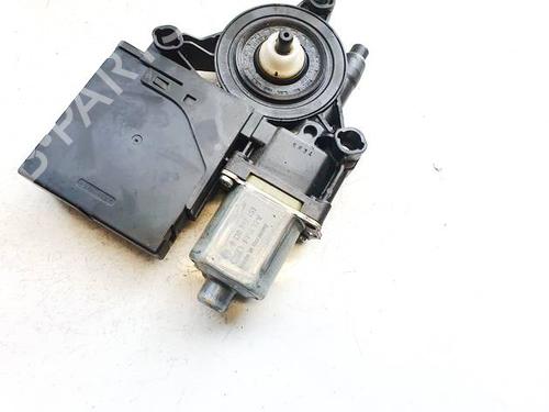 Left front window motor VW PASSAT B7 (362) 1.6 TDI | BP39182540E21 - Image 3
