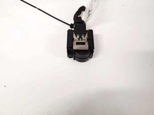 Used Switch Switch VW PASSAT B6 (3C2) 2.0 TDI (140 hp) 35304939 35304939