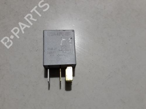 other-toyota-verso-_r2_-2009-2010-2011-2012-2013-2014-2015-2016-2017-2018-33511376 main image