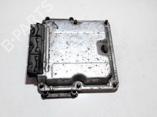 Used Engine control unit (ECU) Engine control unit (ECU) RENAULT LAGUNA II (BG0/1_) 1.9 dCi (BG08, BG0G) (120 hp) 33074058 33074058
