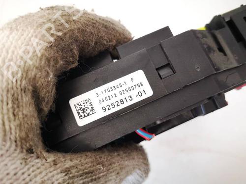 Fuse box BMW 5 (F10) 535 d | BP32920717E1 - Image 3