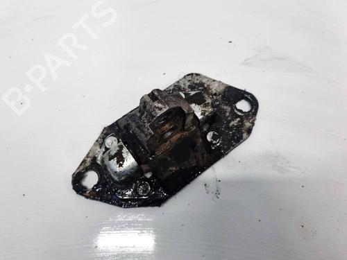 Used Engine mount VOLVO XC90 I (275) D5 AWD (163 hp) 32532366