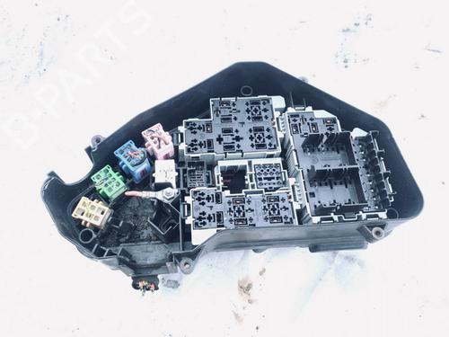 Used Fuse box Fuse box AUDI Q7 (4LB) 3.0 TDI quattro (233 hp) 33073328 33073328