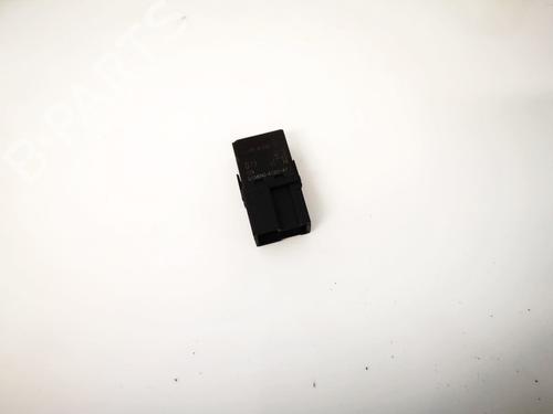 Used Electronic sensor Electronic sensor VOLVO V40 Estate (645) 1.9 DI (95 hp) 32884516 32884516