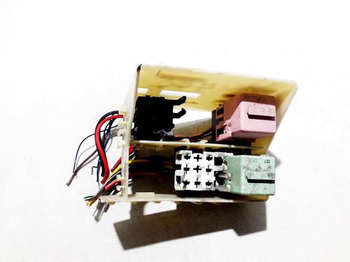 fuse-box-bmw-5-e39-1995-1996-1997-1998-1999-2000-2001-2002-2003-33511741 main image