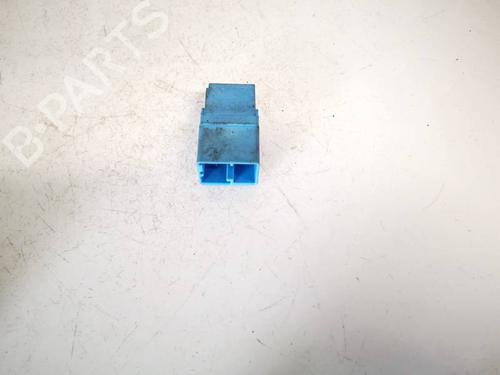 altro-nissan-note-e12-2012-32613022 main image