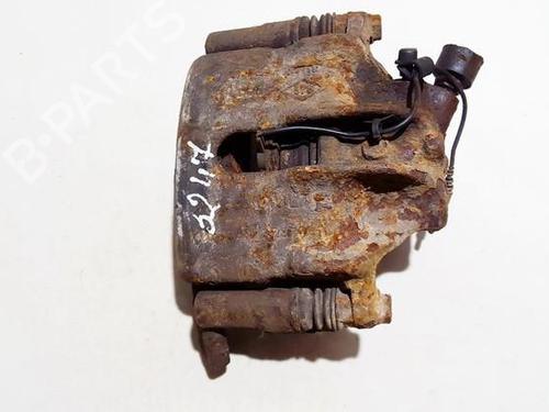Used Right front brake caliper Right front brake caliper RENAULT LAGUNA I (B56_, 556_) 2.2 dT (B569) (113 hp) 35853138 35853138