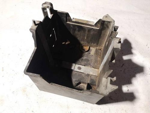 Used Fuse box MAZDA 2 (DY) 1.2 (DY3W) (75 hp) 32957058