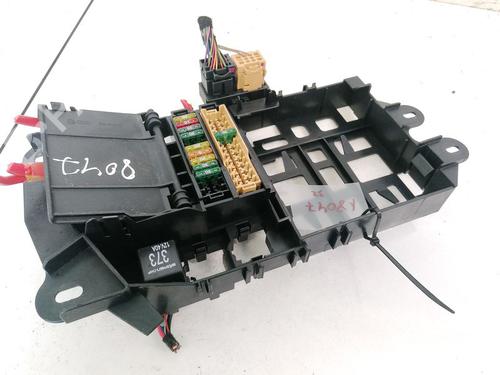 Used Fuse box Fuse box AUDI A6 C6 (4F2) 2.0 TFSI (170 hp) 32909477 32909477