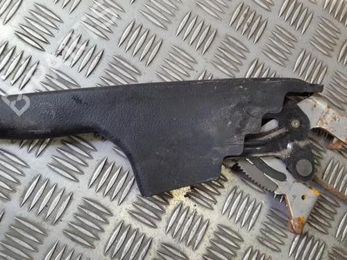 Used Hand brake Hand brake VW GOLF IV (1J1) 1.9 SDI (68 hp) 35686621 35686621