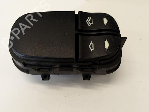 Used Switch Switch AUDI A6 C5 (4B2, 4B4) 2.5 TDI (150 hp) 33488602 33488602