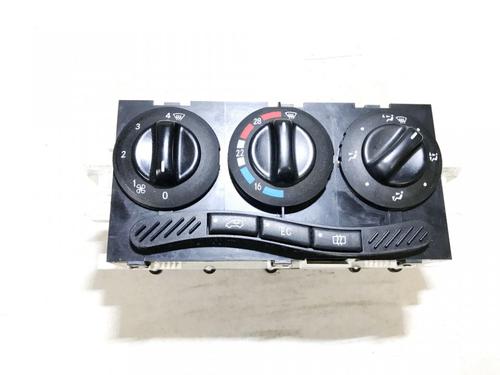Used Climate control Climate control MERCEDES-BENZ A-CLASS (W168) A 170 CDI (168.008) (90 hp) 35618784 35618784