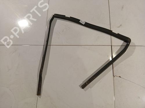 Gummiliste CITROËN C8 (EA_, EB_) 2.0 16V | BP36821733C142 - Image 2