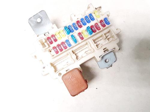 fuse-box-renault-koleos-i-hy_-2008-33102184 main image