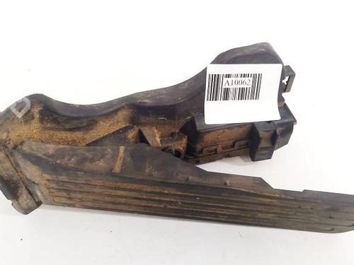 Used Pedal Pedal VW PASSAT B6 (3C2) 2.0 TDI (110 hp) 35105271 35105271