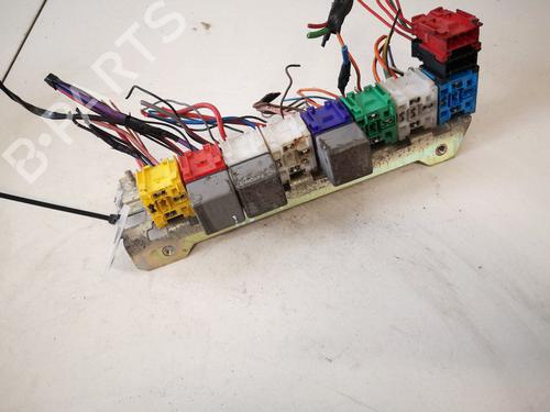 Used Fuse box Fuse box CITROËN JUMPER I Van (230L) 2.5 D (86 hp) 32904957 32904957